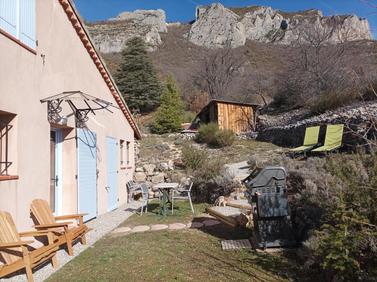 Un Petit Coin De Paradis Orpierre Exteriér fotografie